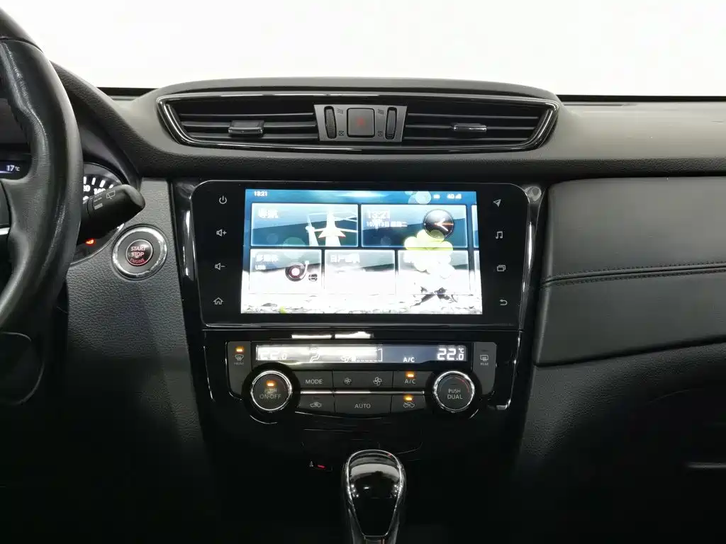 Nissan X-Trail — миниатюра 12