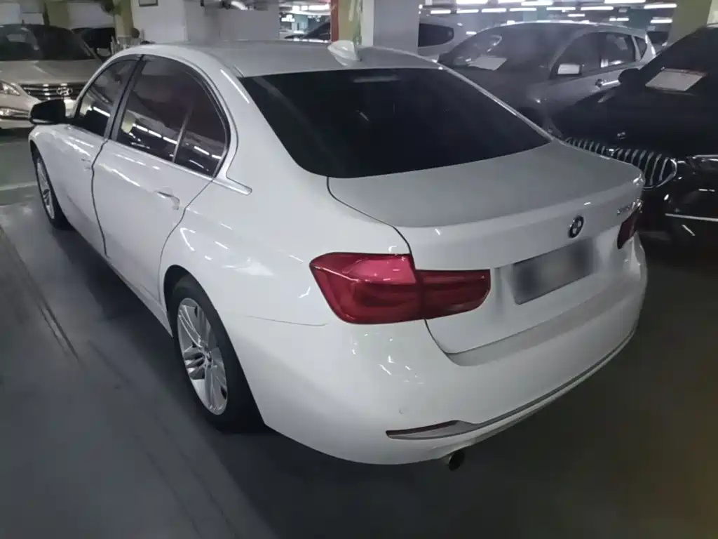 BMW 3 Series — миниатюра 5