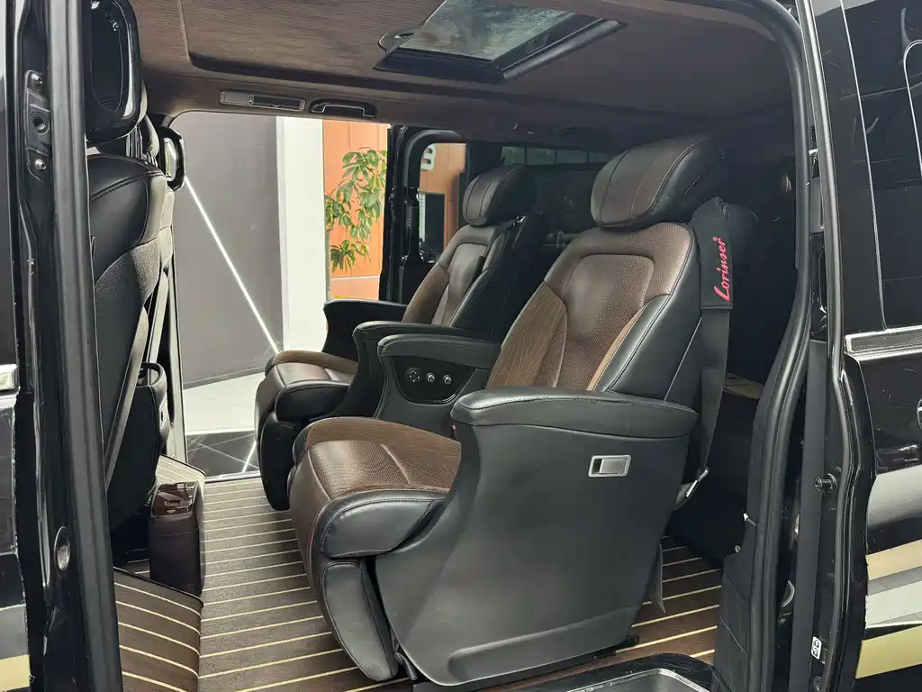 Mercedes-Benz Vito (Import) — миниатюра 10