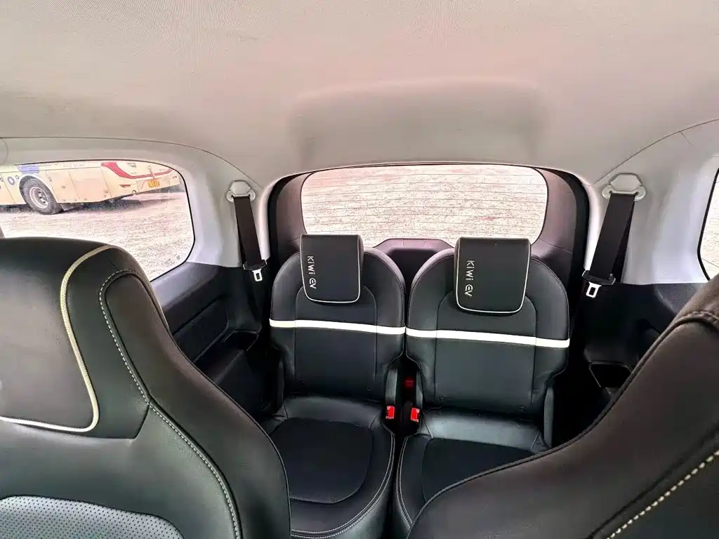 Baojun KiWi EV — миниатюра 4