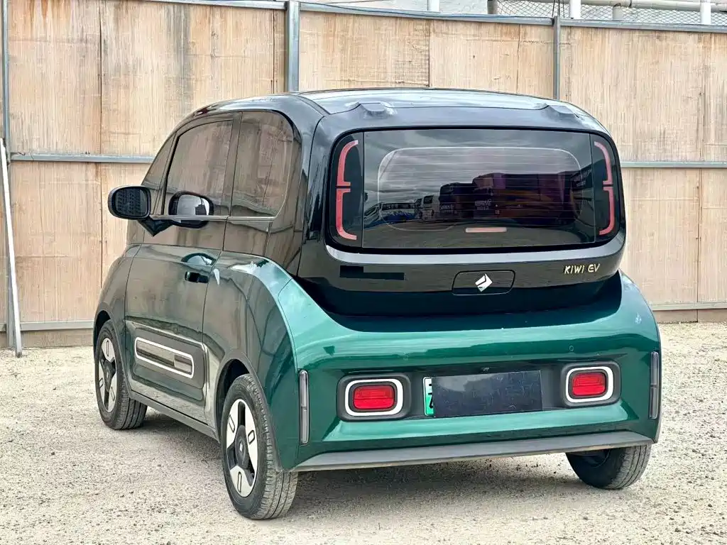 Baojun KiWi EV — миниатюра 9