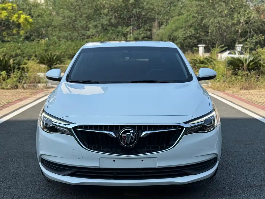 Buick Excelle — миниатюра 2