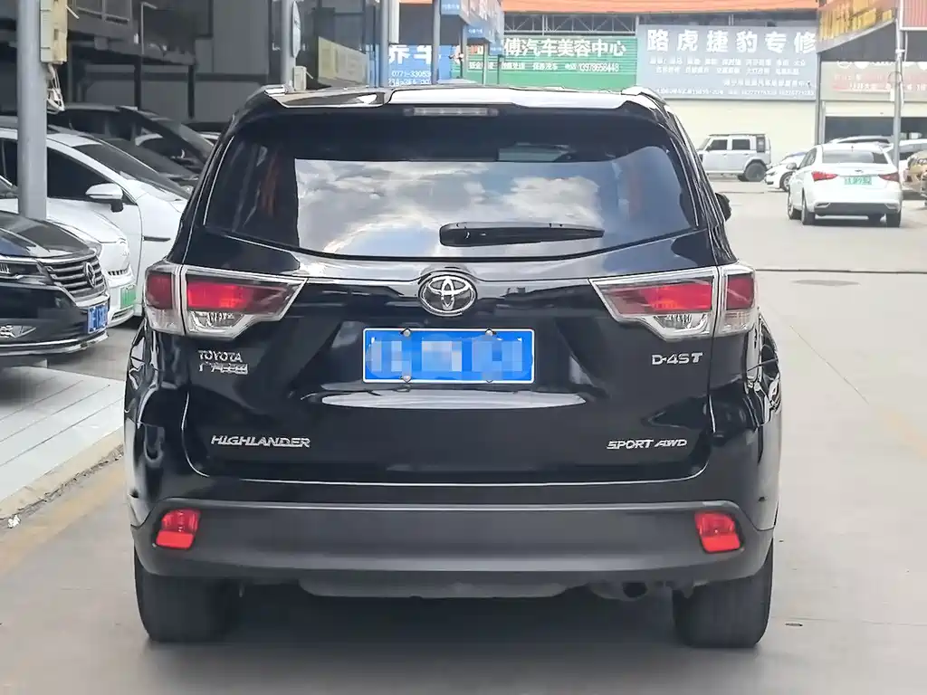 Toyota Highlander — миниатюра 3