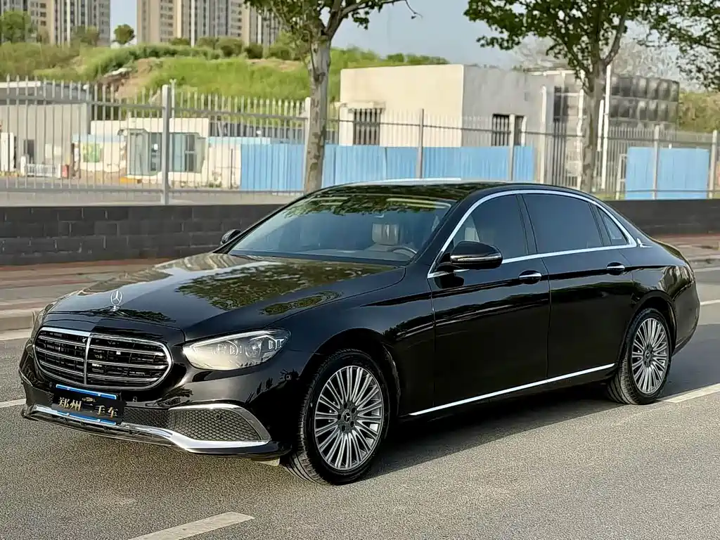 Mercedes-Benz E-Class 2021