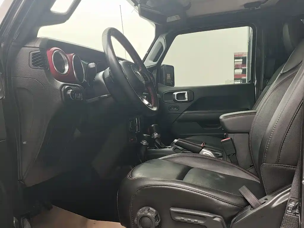Jeep Wrangler — миниатюра 4