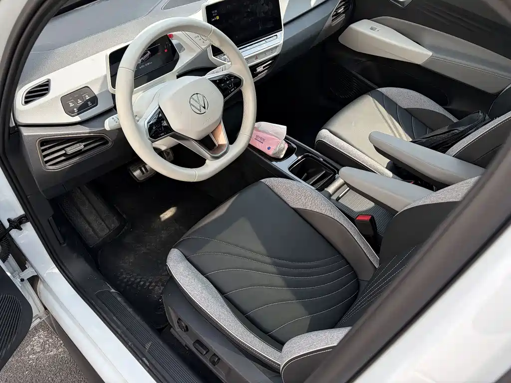 Volkswagen ID.3 — миниатюра 4