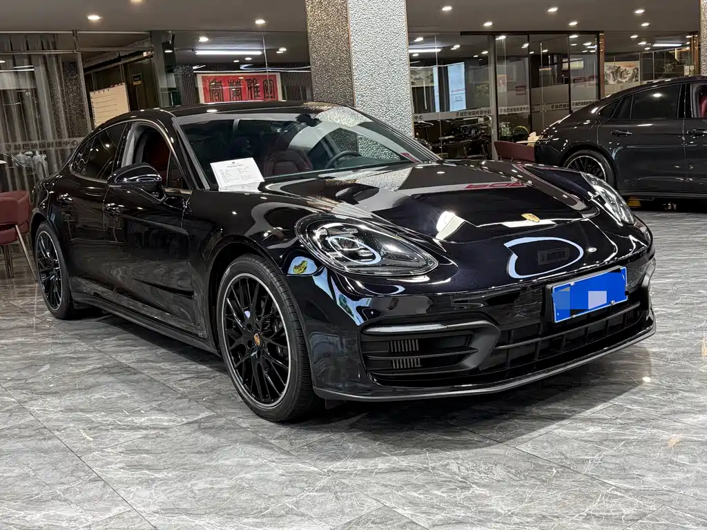 Porsche Panamera — миниатюра 3