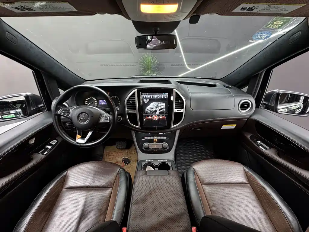 Mercedes-Benz Vito (Import) — миниатюра 7