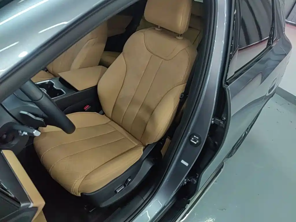 BYD L DM-i — миниатюра 15