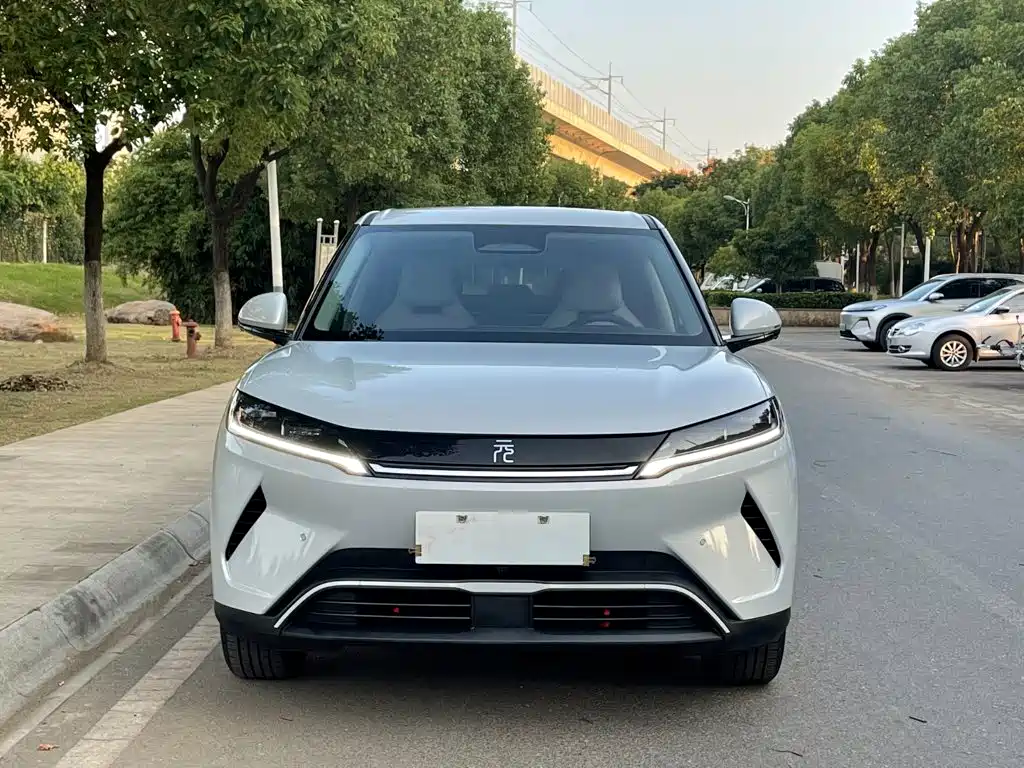 BYD Yuan UP — миниатюра 3