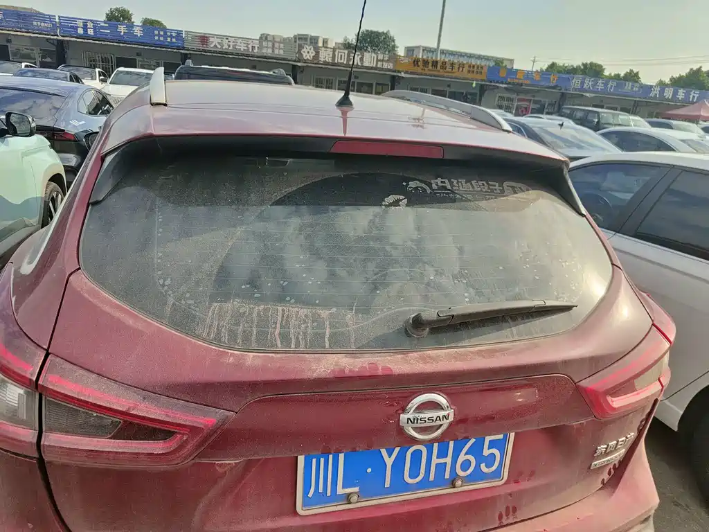 Nissan Qashqai — миниатюра 15
