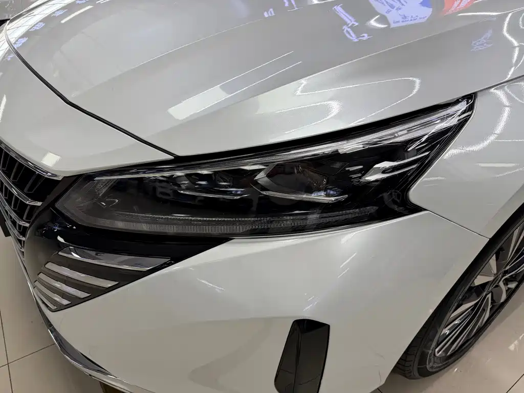 Nissan Teana — миниатюра 15