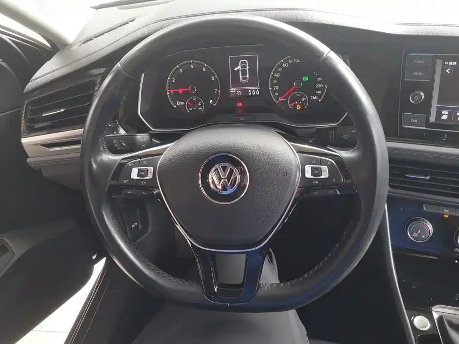 Volkswagen Sagitar — миниатюра 15