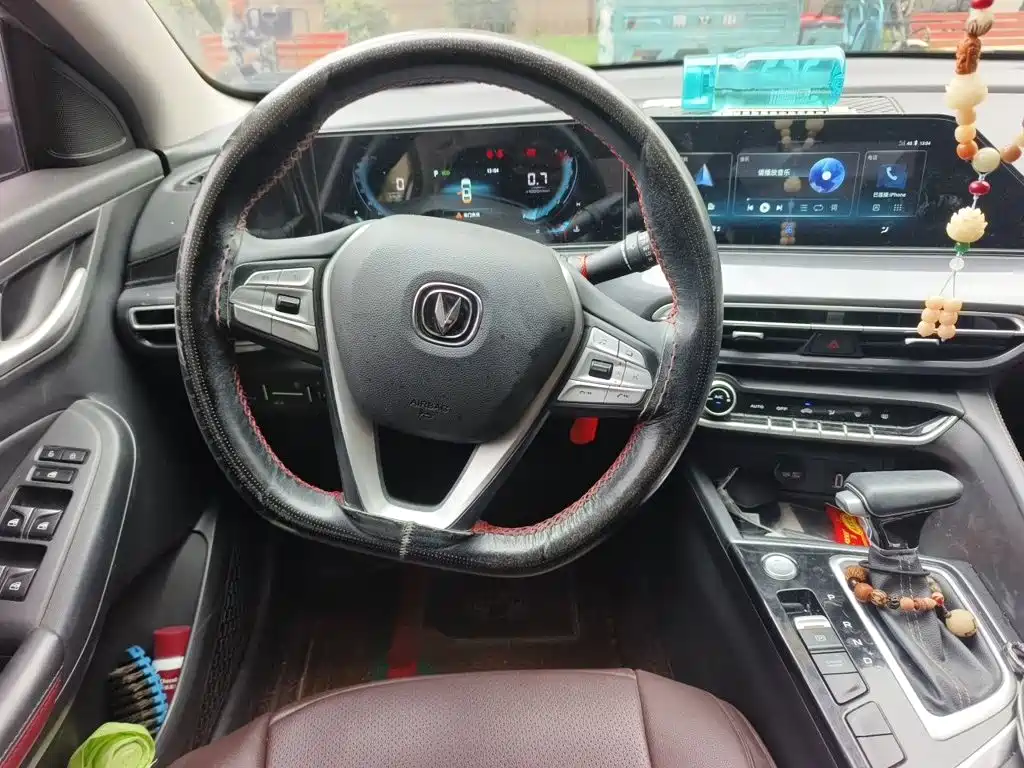 Changan Eado — миниатюра 6
