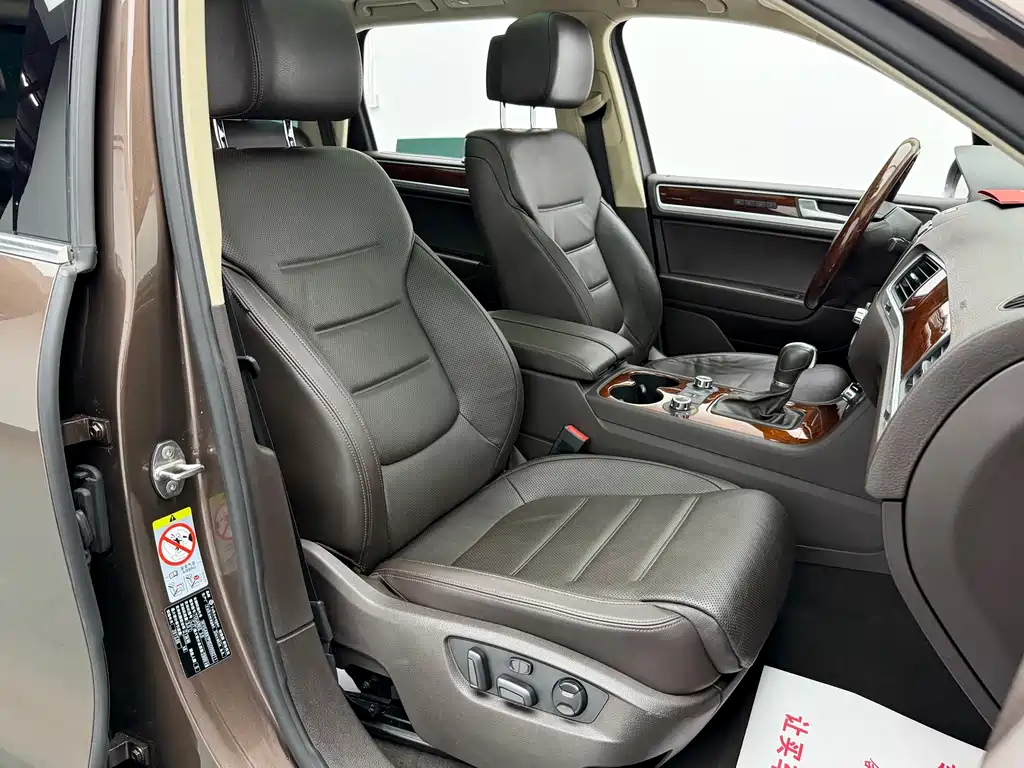 Volkswagen Touareg — миниатюра 18