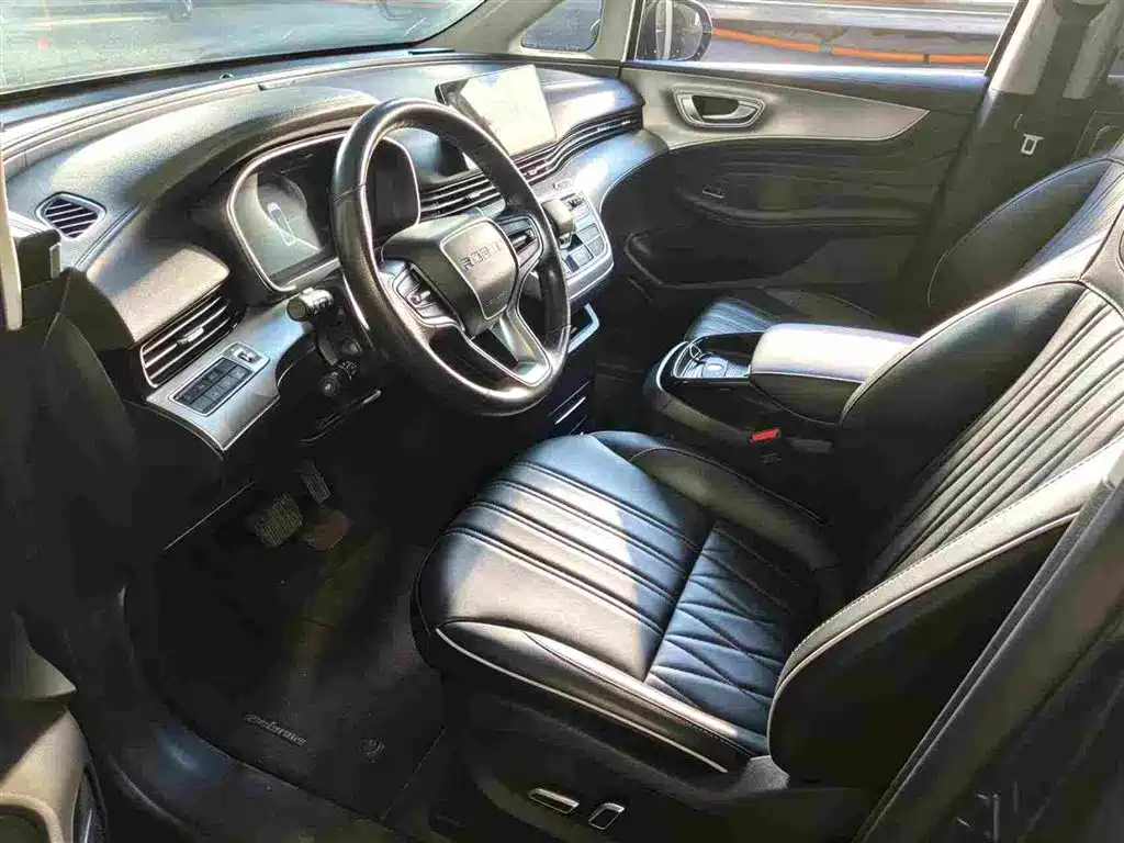 Roewe iMAX8 — миниатюра 4
