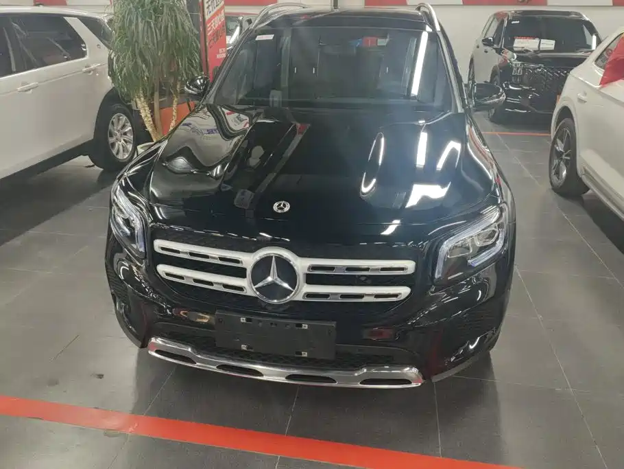 Mercedes-Benz GLB — миниатюра 2