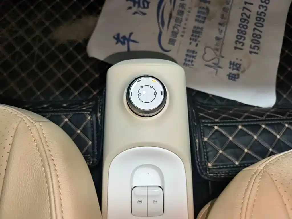 Wuling MINIEV — миниатюра 14