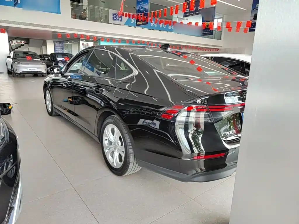 Honda Accord — миниатюра 5