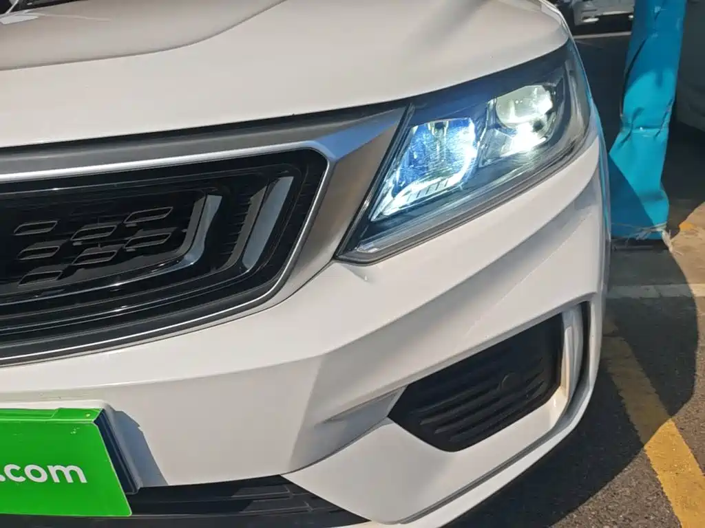Geely Vision X6 — миниатюра 23