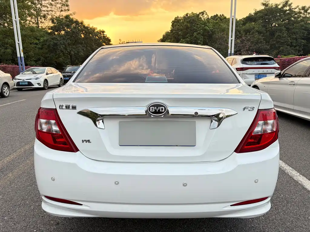 BYD F3 — миниатюра 6