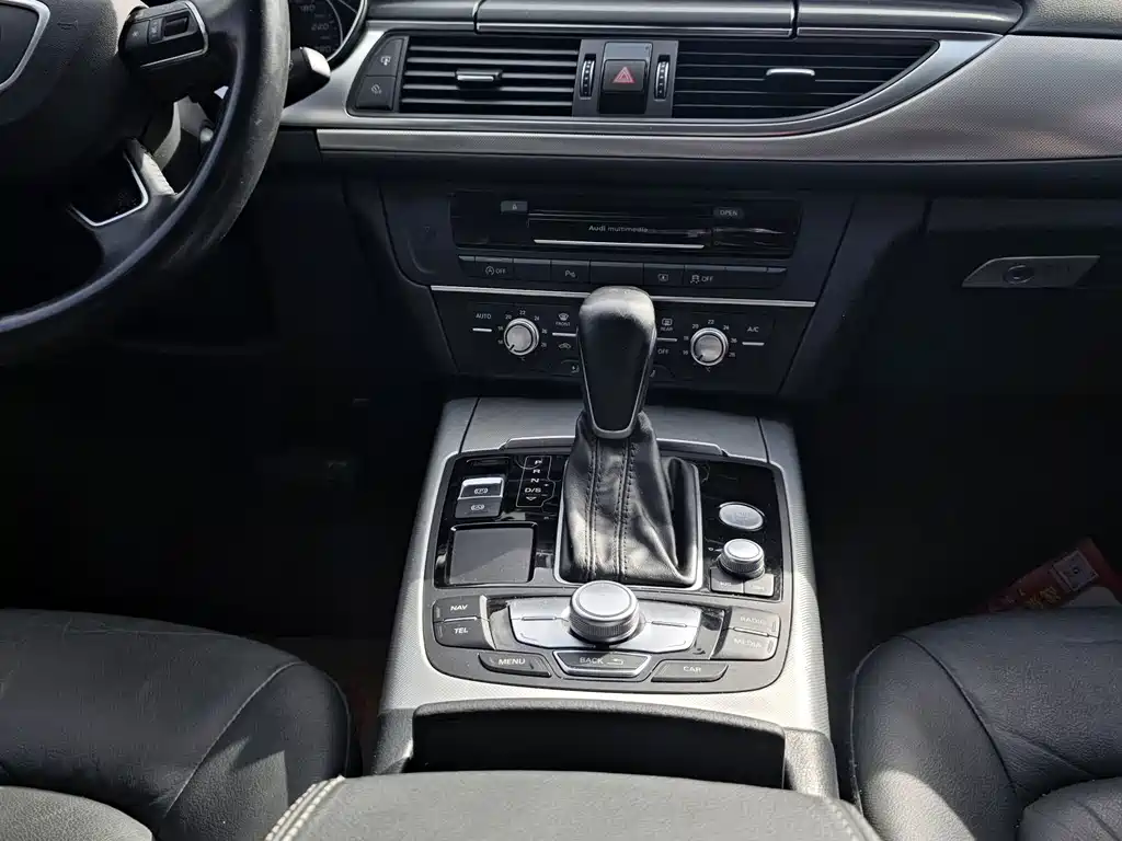 Audi A6L — миниатюра 13