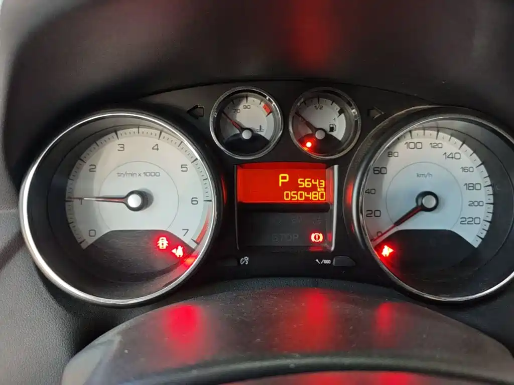 Peugeot 308 — миниатюра 12