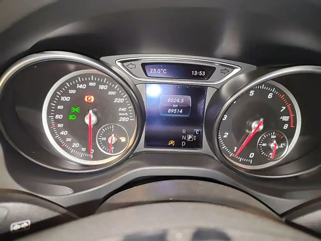 Mercedes-Benz CLA (Import) — миниатюра 12