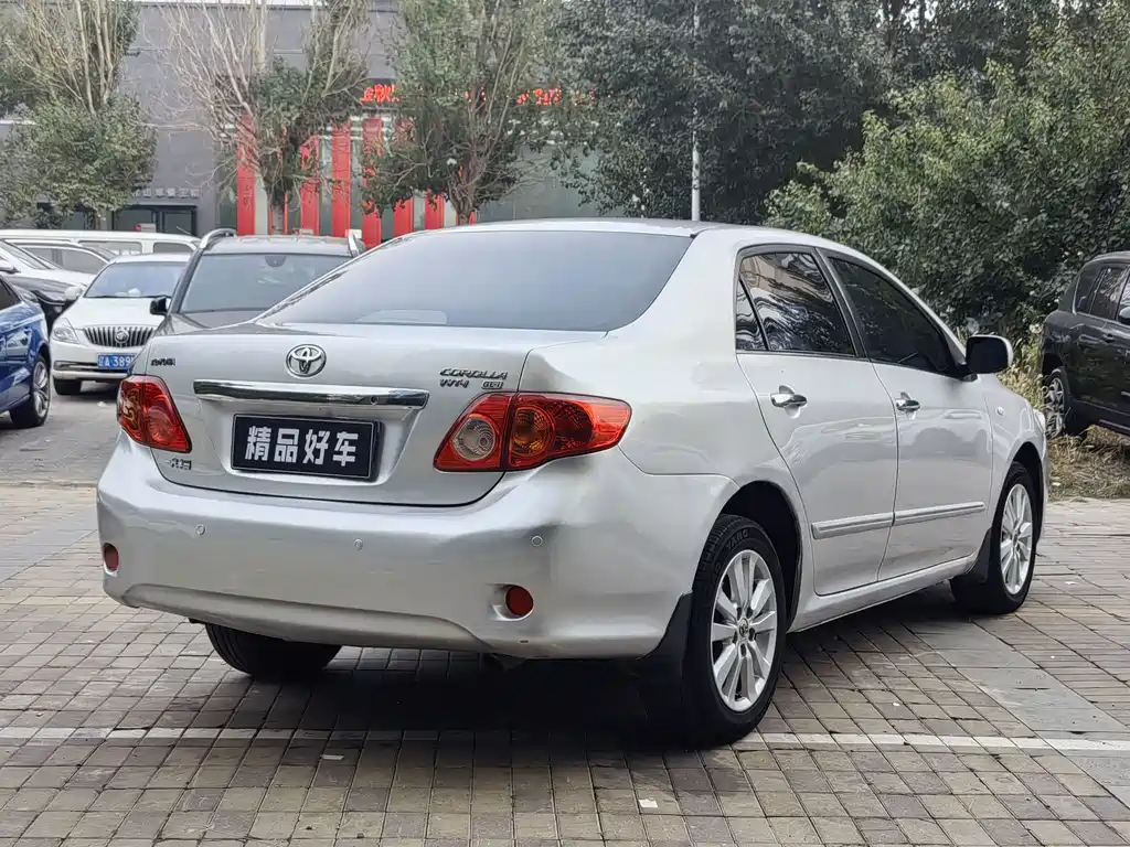 Toyota Corolla — миниатюра 4
