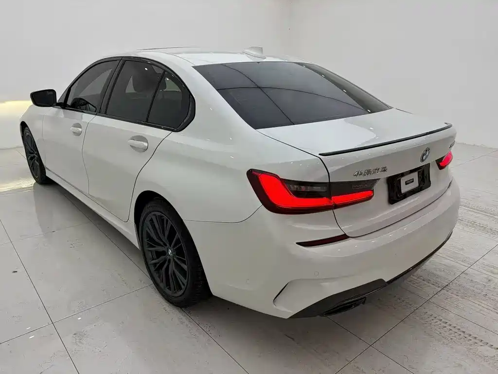 BMW 3 Series — миниатюра 9