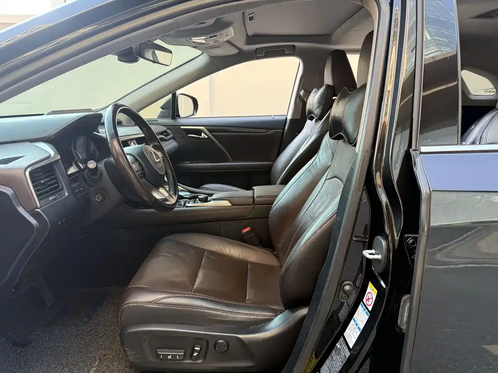 Lexus RX — миниатюра 10