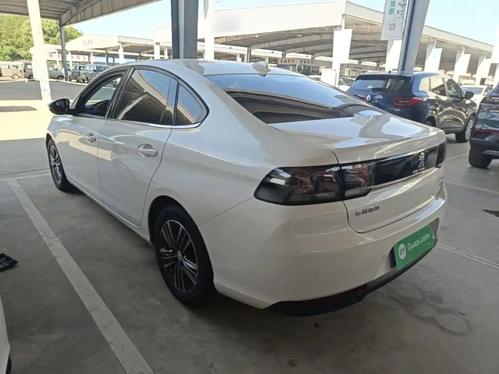 Peugeot 308 — миниатюра 5