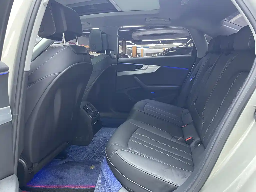 Audi A4L 2020 40 TFSI Fashion