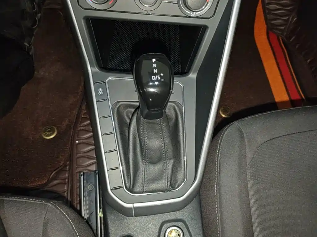 Volkswagen Polo — миниатюра 14