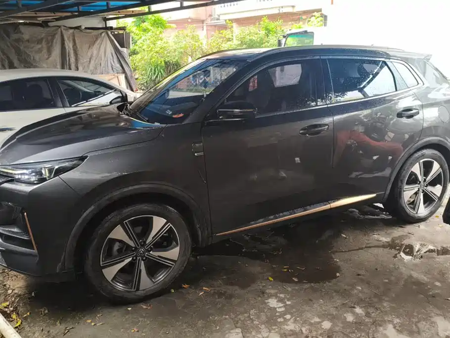 2022 Changan CS55 PLUS - zdjęcie 1 z 16