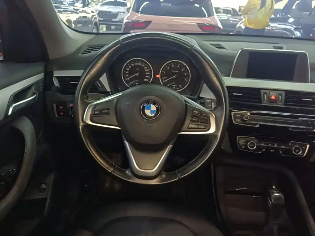 BMW X1 — миниатюра 11