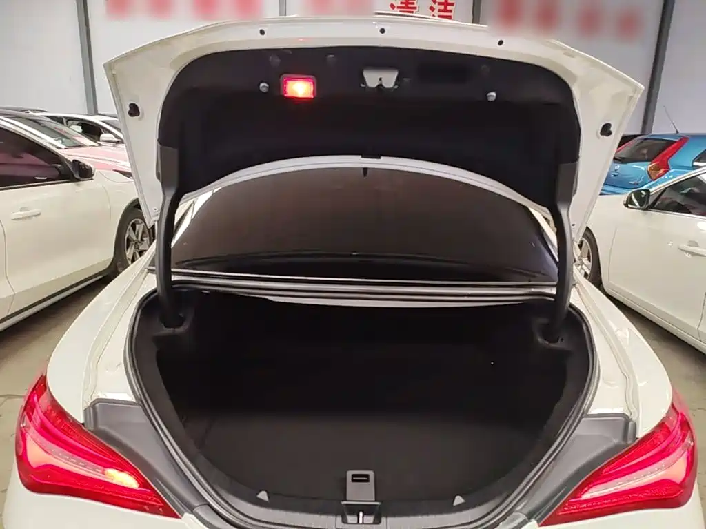 Mercedes-Benz CLA (Import) — миниатюра 19