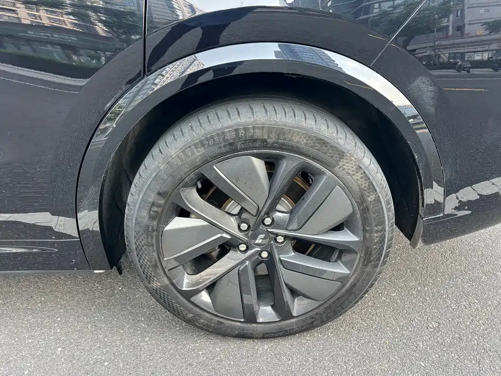 Li Auto Li L9 — миниатюра 20