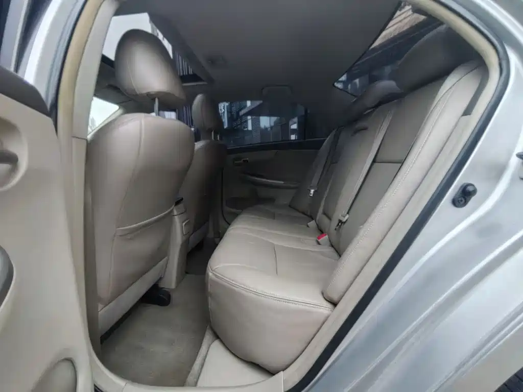 Toyota Corolla — миниатюра 8