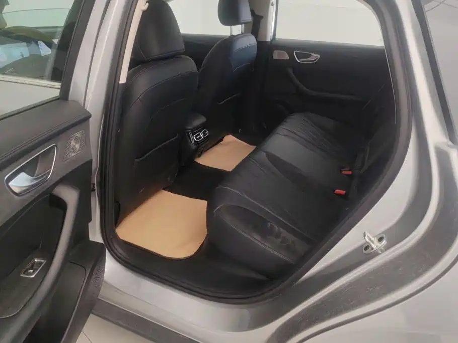 Roewe D7 — миниатюра 11