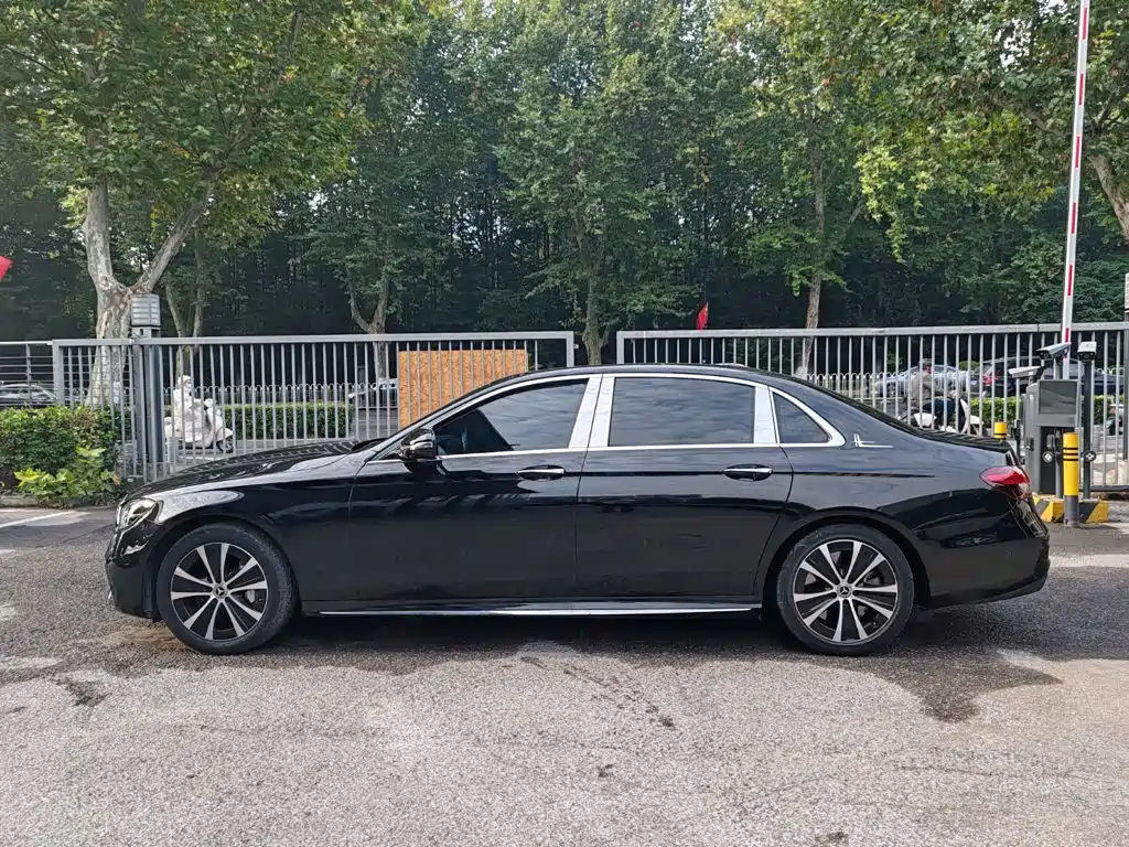 Mercedes-Benz E-Class New Energy — миниатюра 7