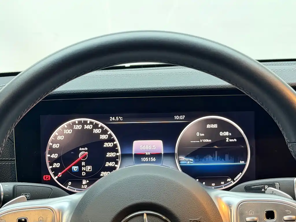 Mercedes-Benz E-Class — миниатюра 15