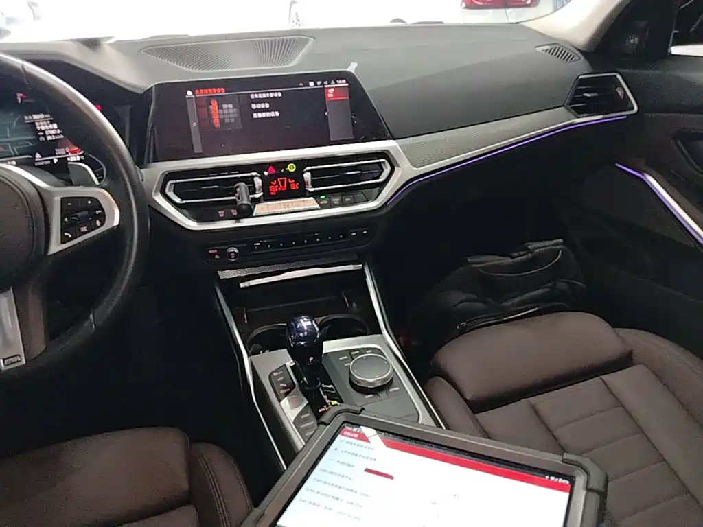 BMW 3 Series — миниатюра 13