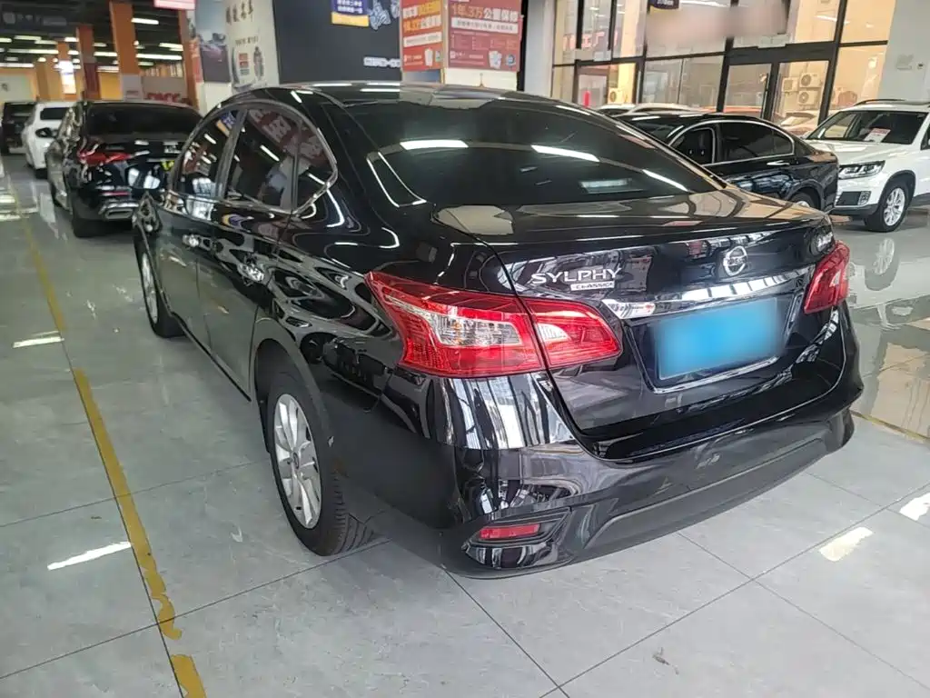 Nissan Sylphy — миниатюра 5