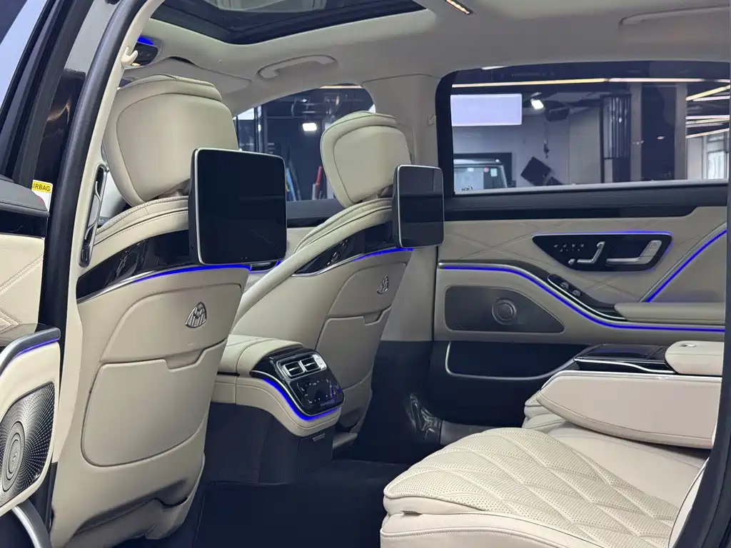 Mercedes-Benz S-Class — миниатюра 7