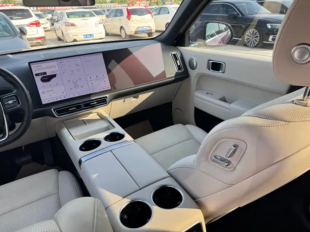 Li Auto Li L9 — миниатюра 17