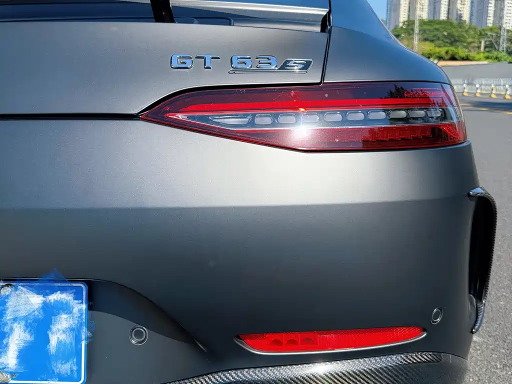 MERCEDES-BENZ AMG GT