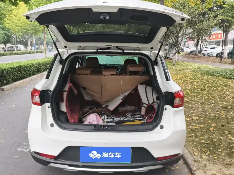GAC Group GAC NE PHEV — миниатюра 4