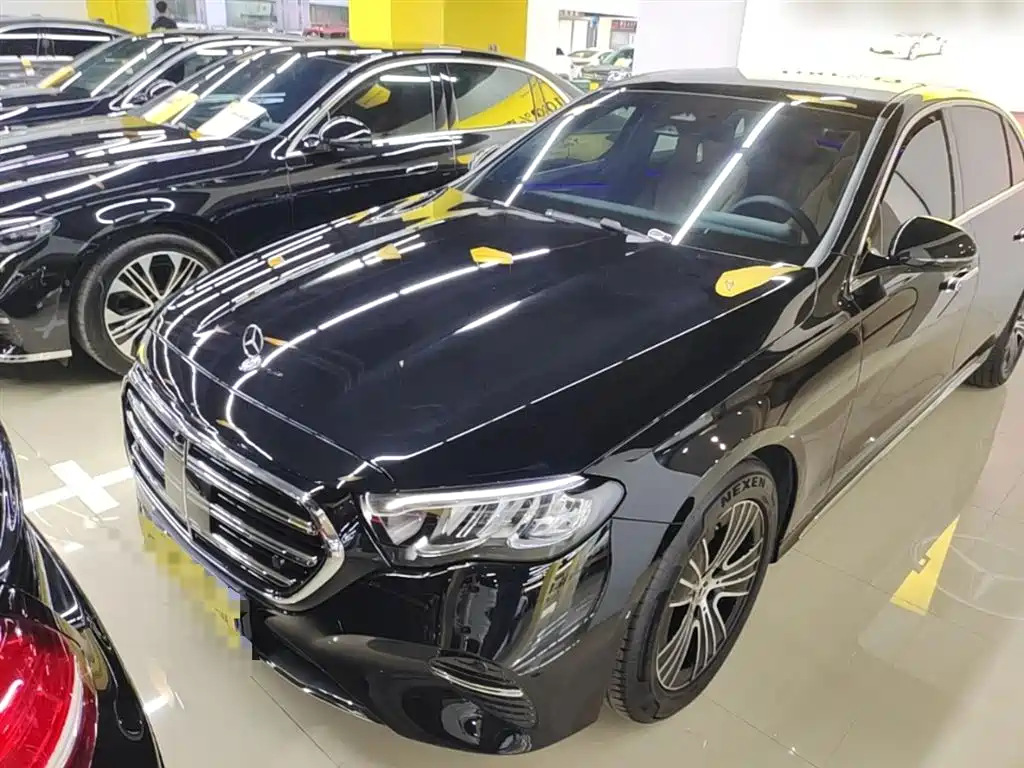 Mercedes-Benz E-Class 2025