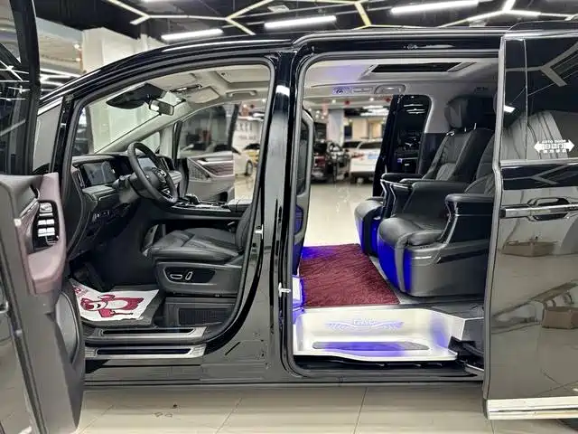 GAC Motor Trumpchi M8 — миниатюра 16